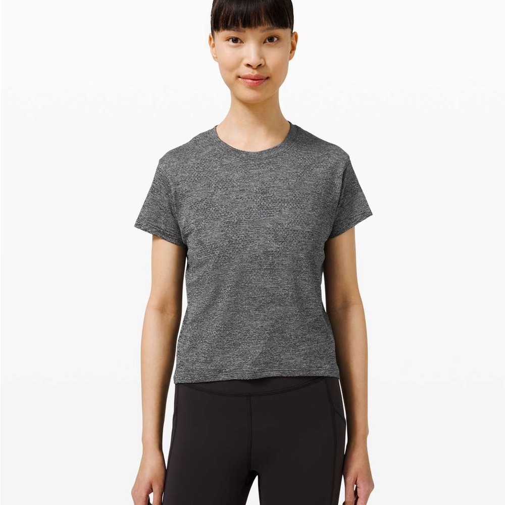 Lululemon Grey Train To Be Short Sleeve
